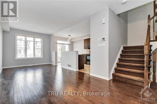 238 Calaveras Avenue, Ottawa, ON - Indoor Photo Showing Other Room