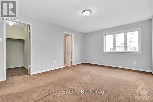 238 Calaveras Avenue, Ottawa, ON - Indoor Photo Showing Other Room