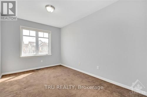 238 Calaveras Avenue, Ottawa, ON - Indoor Photo Showing Other Room