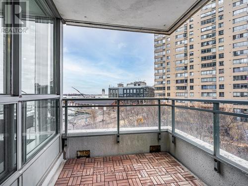 628 - 230 Queens Quay W, Toronto (Waterfront Communities), ON - Outdoor With Balcony With Exterior