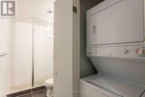 717 - 55 East Liberty Street, Toronto, ON - Indoor Photo Showing Laundry Room