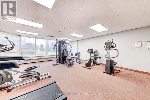 509 - 300 Alton Towers Circle, Toronto, ON - Indoor Photo Showing Gym Room