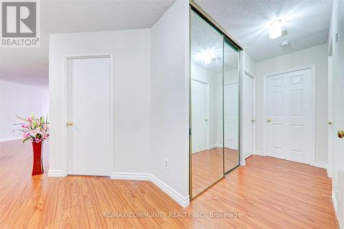 509 - 300 Alton Towers Circle, Toronto, ON - Indoor Photo Showing Other Room