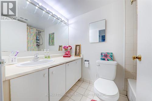 509 - 300 Alton Towers Circle, Toronto, ON - Indoor Photo Showing Bathroom