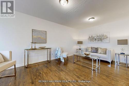 764 Hillcrest Road, Pickering, ON - Indoor Photo Showing Living Room