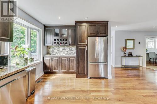 2262 Springfield Court, Mississauga, ON - Indoor Photo Showing Kitchen With Stainless Steel Kitchen