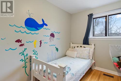 2386 Brookhurst Road, Mississauga, ON - Indoor Photo Showing Bedroom