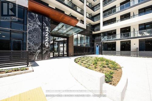 1112 - 3220 William Coltson Avenue, Oakville, ON - Outdoor With Facade