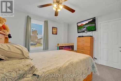 194 Furnival Road, West Elgin, ON - Indoor Photo Showing Bedroom