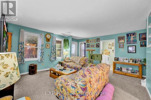 194 Furnival Road, West Elgin, ON - Indoor Photo Showing Bedroom