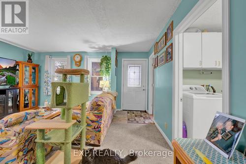 194 Furnival Road, West Elgin, ON - Indoor Photo Showing Laundry Room