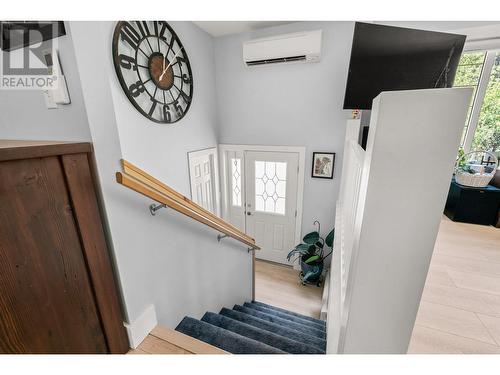 Foyer - 88 Hillcrest Way, Vernon, BC - Indoor Photo Showing Other Room