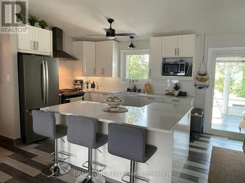 864 Laval Street, The Nation, ON - Indoor Photo Showing Kitchen With Upgraded Kitchen