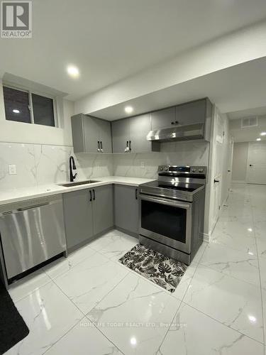 Bsmt - 10 Ainley Road, Ajax, ON - Indoor Photo Showing Kitchen