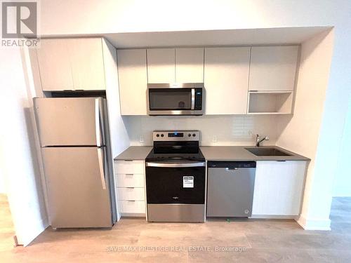 1301 - 204 Burnhamthorpe Road E, Mississauga, ON - Indoor Photo Showing Kitchen With Stainless Steel Kitchen