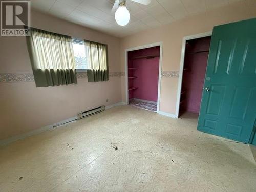 637 72Nd Avenue, Grand Forks, BC - Indoor Photo Showing Other Room