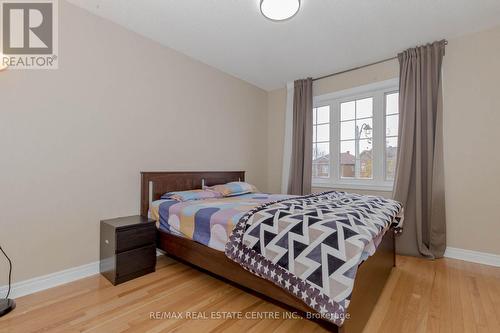 91 Sewells Lane, Brampton, ON - Indoor Photo Showing Bedroom