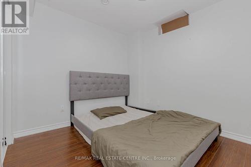 91 Sewells Lane, Brampton, ON - Indoor Photo Showing Bedroom