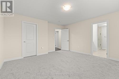 51 Starfire Crescent, Hamilton, ON - Indoor Photo Showing Other Room