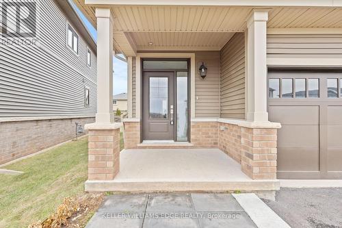 51 Starfire Crescent, Hamilton, ON - Outdoor