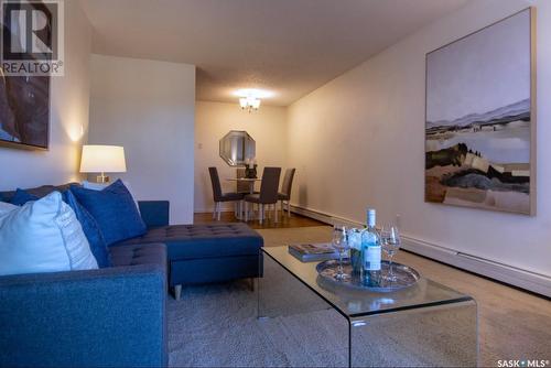 307 2233 St Henry Avenue, Saskatoon, SK - Indoor Photo Showing Living Room