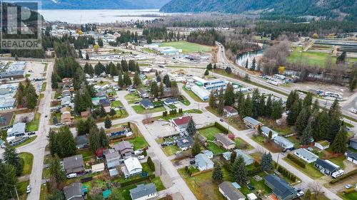 712 Conn Street, Sicamous, BC 