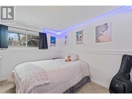 2650 30 Avenue Ne, Salmon Arm, BC - Indoor Photo Showing Bedroom