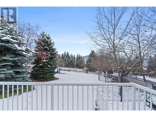 2650 30 Avenue Ne, Salmon Arm, BC - Outdoor