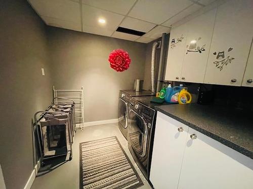 505 Dalhousie Drive, Thunder Bay, ON - Indoor Photo Showing Laundry Room