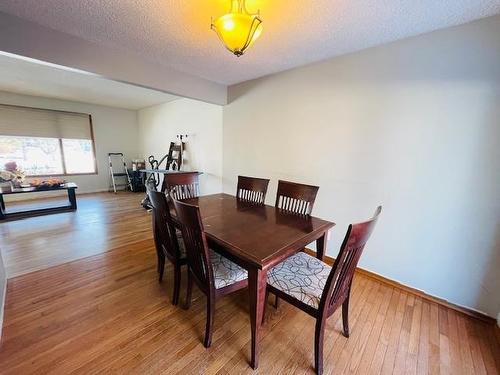 505 Dalhousie Drive, Thunder Bay, ON - Indoor Photo Showing Dining Room