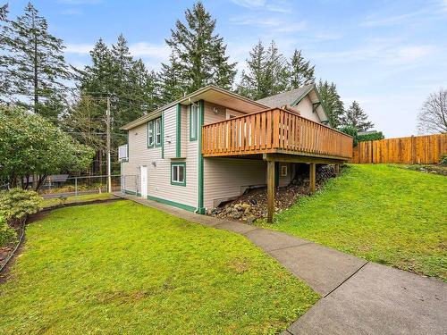 1048 Lazo Rd, Comox, BC 