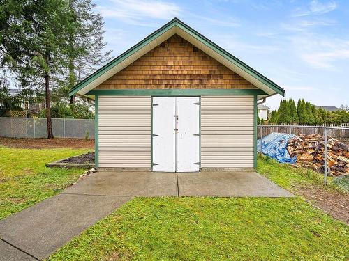 1048 Lazo Rd, Comox, BC 