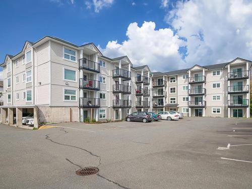 406-3855 11Th Ave, Port Alberni, BC - Outdoor With Balcony With Facade