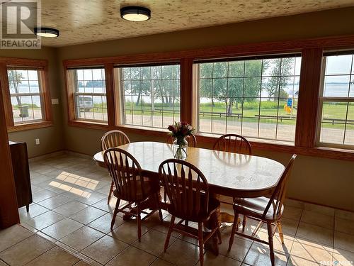 74 Nunn Street, La Ronge, SK - Indoor Photo Showing Dining Room