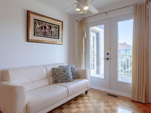 Mezzanine - 1075 Rue Renoir, Brossard, QC - Indoor Photo Showing Living Room