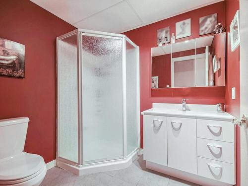 Salle de bains - 25 Rue Du Boisé, Lachute, QC - Indoor Photo Showing Bathroom