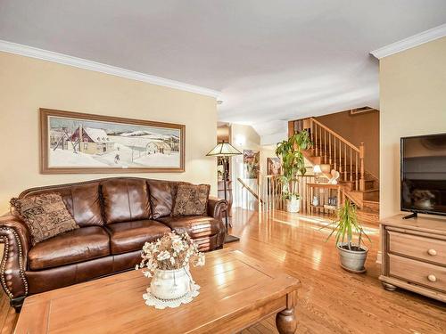 Salon - 25 Rue Du Boisé, Lachute, QC - Indoor Photo Showing Living Room