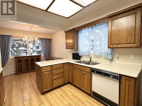 5427 Ferguson Lake Road, Prince George, BC - Indoor Photo Showing Kitchen With Double Sink