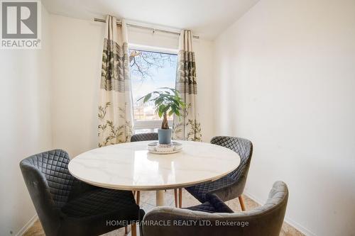 53 - 40 Imperial Road N, Guelph, ON - Indoor Photo Showing Dining Room