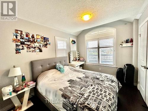 292 Rymal Road W, Hamilton, ON - Indoor Photo Showing Bedroom