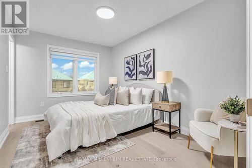 18 Deneb Street, Barrie, ON - Indoor Photo Showing Bedroom