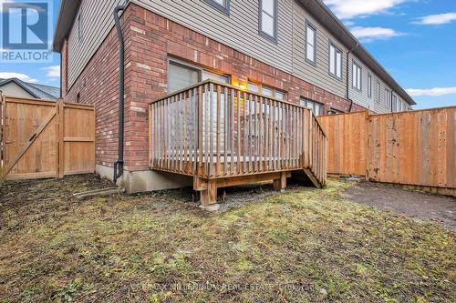 18 Deneb Street, Barrie, ON - Outdoor