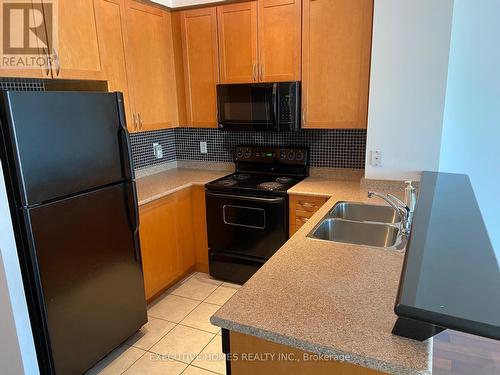 2108 - 220 Burnhamthorpe Road W, Mississauga, ON - Indoor Photo Showing Kitchen With Double Sink