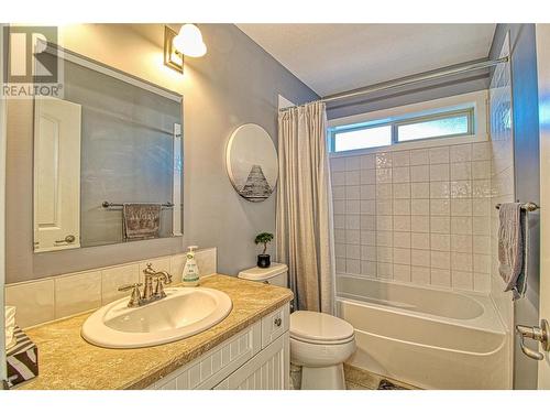 6804 Santiago Loop N Unit# 157, Kelowna, BC - Indoor Photo Showing Bathroom