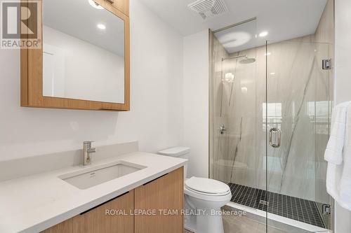 2603 - 340 Queen Street, Ottawa, ON - Indoor Photo Showing Bathroom