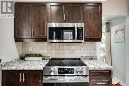 1133 Beechnut Road, Oakville, ON - Indoor Photo Showing Kitchen