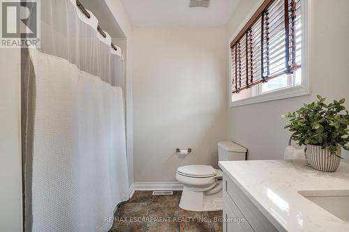 1133 Beechnut Road, Oakville, ON - Indoor Photo Showing Bathroom