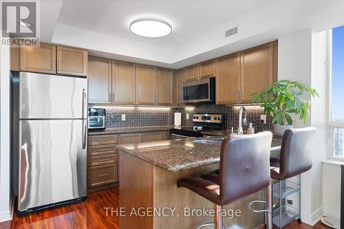 2012 - 335 Rathburn Road W, Mississauga, ON - Indoor Photo Showing Kitchen With Stainless Steel Kitchen