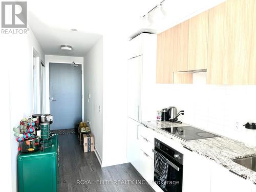 535 - 20 O'Neill Road, Toronto, ON - Indoor Photo Showing Kitchen