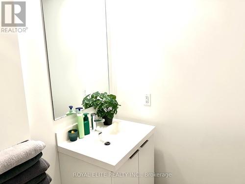 535 - 20 O'Neill Road, Toronto, ON - Indoor Photo Showing Bathroom